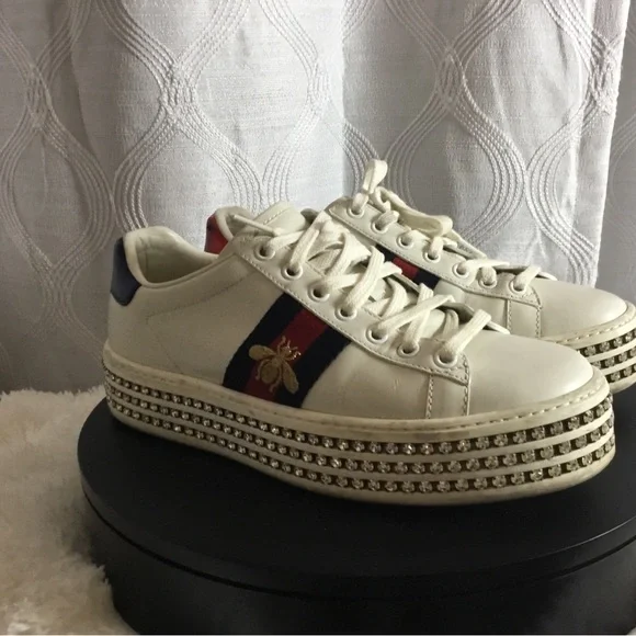 Gucci White Leather Sneakers with Red & Blue Heel Tabs - Picture 8 of 15